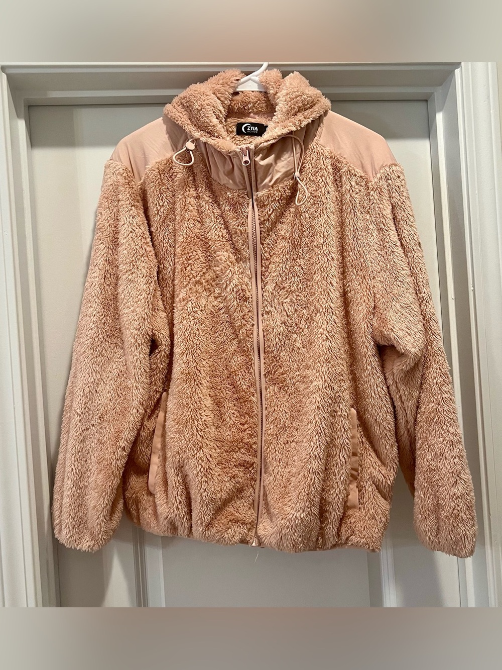 ZYIA Women’s Large Plush Teddy Zip Up Hooded Jacket in Light Pink